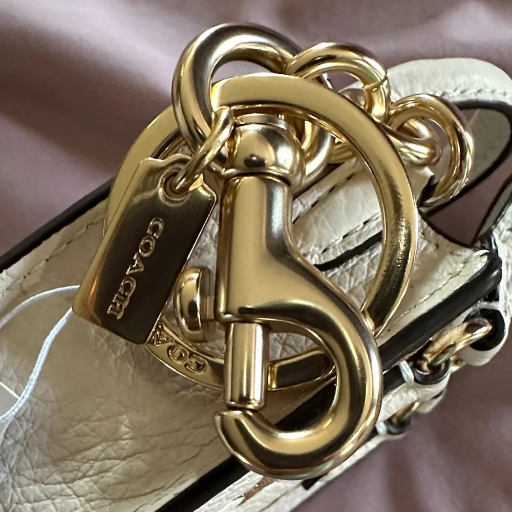 NWT Coach Mini Bag in White with Gold Stars - Picture 2 of 8